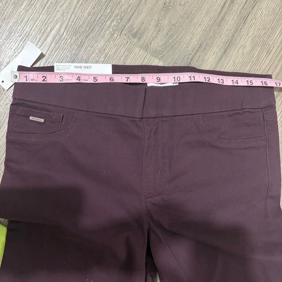 Nine West Straight Leg Heidi Pull On Pants Sz 10 Burgundy Stretch Classic Career - Picture 8 of 11